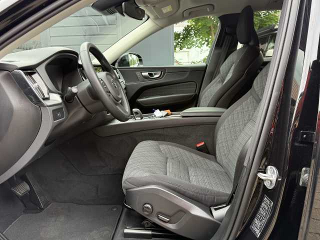 Volvo  B4 Core Mild-Hybrid Autom. Winterpaket