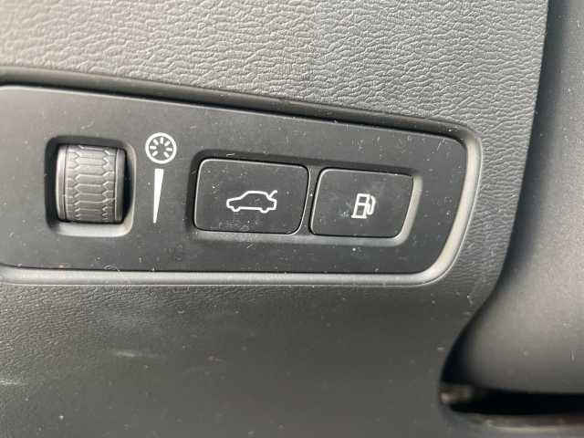 Volvo  T4 Inscription Recharge Plug-In Hybrid Keyless
