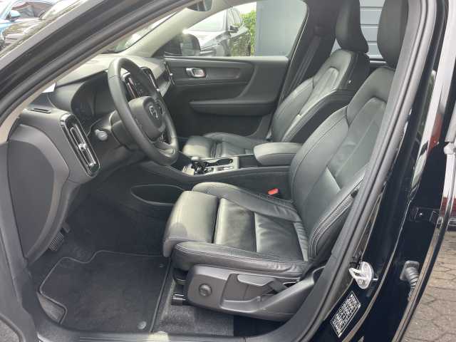 Volvo  T4 Core Recharge Plug-In Hybrid RFK