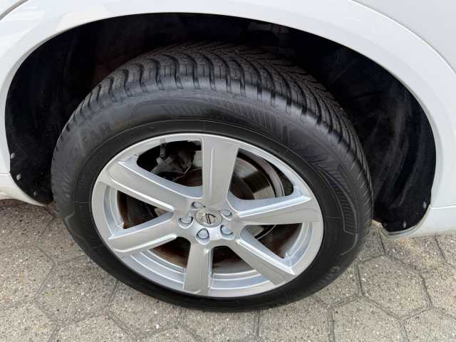 Volvo  Momentum D4 Rückfahrkamera SHZ