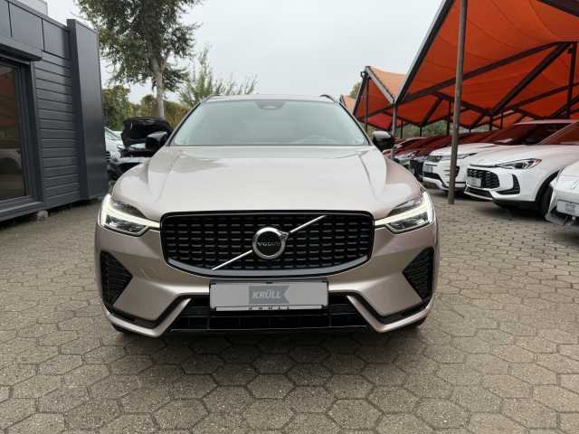 Volvo  B4 Plus Dark 2WD Rückfahrkamera+Navi+LED