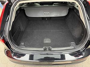 Volvo  Inscription Expression Recharge Plug-In Hybrid AWD