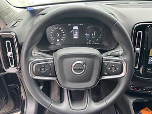 Volvo  T4 Inscription Recharge Plug-In Hybrid Keyless
