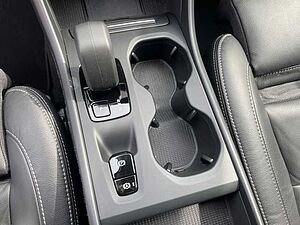 Volvo  T4 Core Recharge Plug-In Hybrid RFK