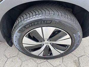 Volvo  T4 Core Recharge Plug-In Hybrid RFK