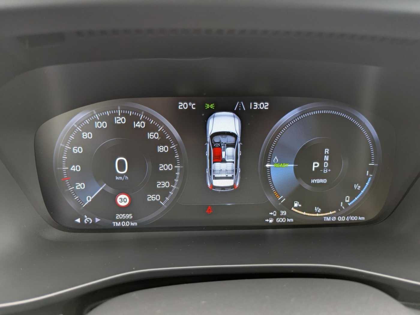 Volvo  Plus Dark Recharge Plug-In Hybrid