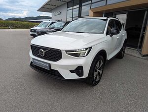 Volvo  Plus Dark Recharge Plug-In Hybrid