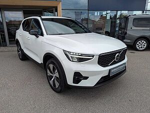 Volvo  Plus Dark Recharge Plug-In Hybrid