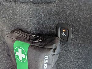Volvo  Plus Dark Recharge Plug-In Hybrid