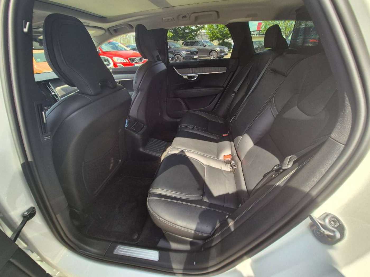 Volvo  Rech. T6 AWD Inscription+AHZV+Nappa+Luft+