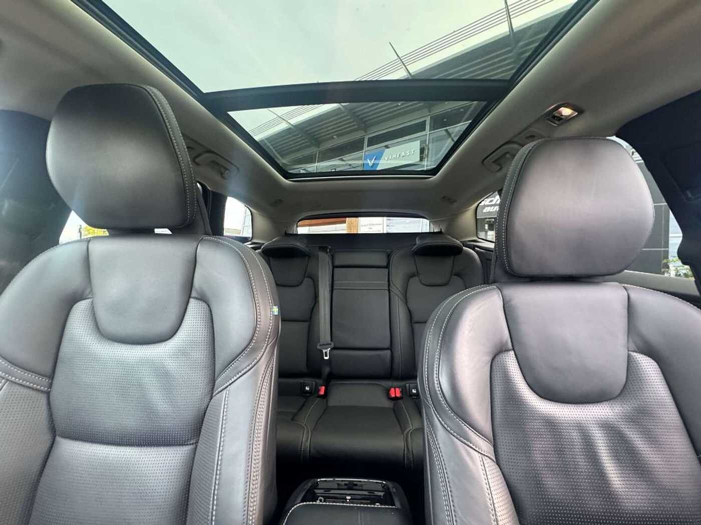 Volvo  B4D AWD Geartr Inscription+XeniumPro+Standh