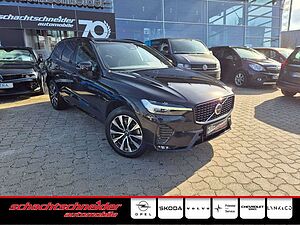 Volvo  B4 D Plus Dark+HarmanKardon+Fahrerassist.