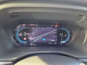 Volvo  B4 D Plus Dark+HarmanKardon+Fahrerassist.