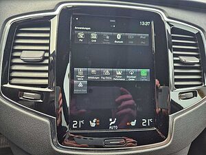 Volvo  T8 AWD R-Design Express. +22Zoll+Xenium+AHK+