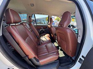 Volvo  D5 Aut. Summum+LEDER+BLIS+7-Sitzer+Dynaudio