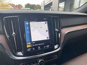 Volvo  B4 D AWD Geartr. Pro+Xenium+Kamera+ACC