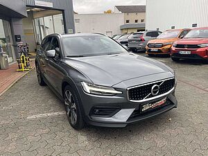 Volvo  B4 D AWD Geartr. Pro+Xenium+Kamera+ACC