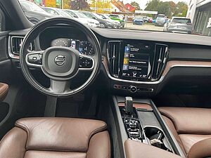 Volvo  B4 D AWD Geartr. Pro+Xenium+Kamera+ACC