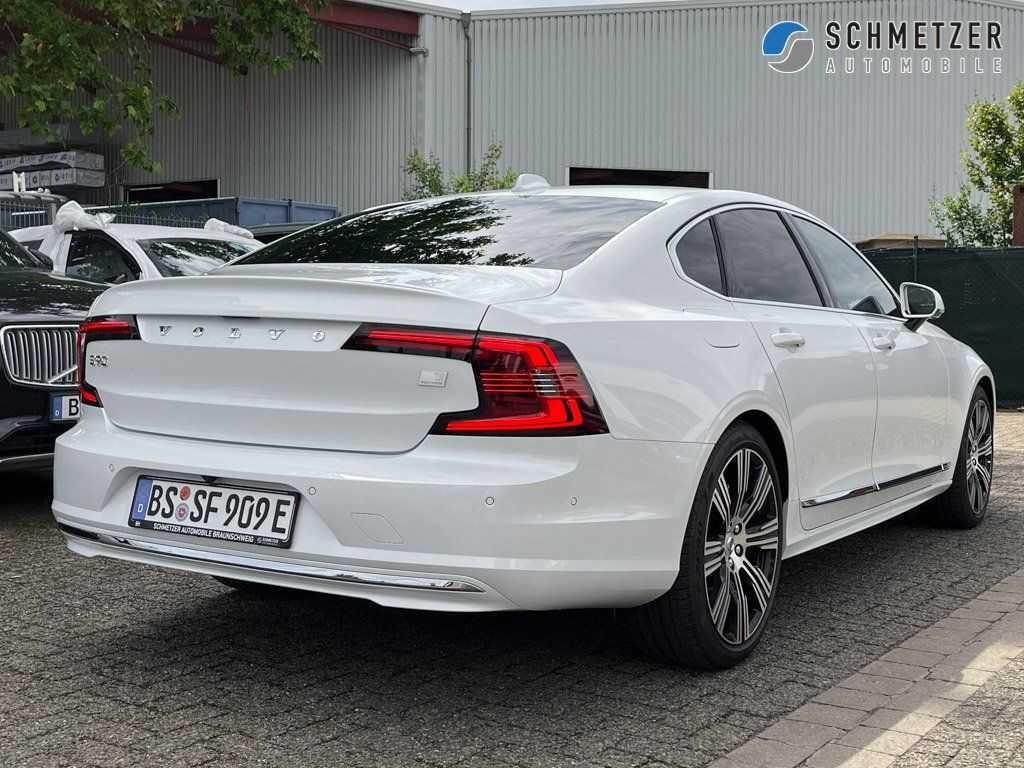 Volvo  +Recharge+T8+AWD+Plug-in-Hybrid+Bowers+Wilkin
