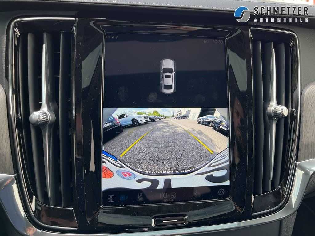 Volvo  +Recharge+T8+AWD+Plug-in-Hybrid+Bowers+Wilkin