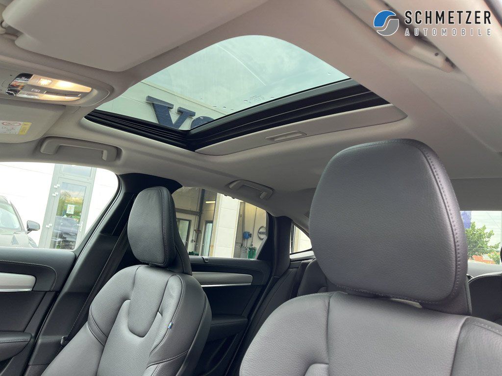 Volvo  +Recharge+T8+AWD+E-Sitze+Standh+SHD+360°Kam++