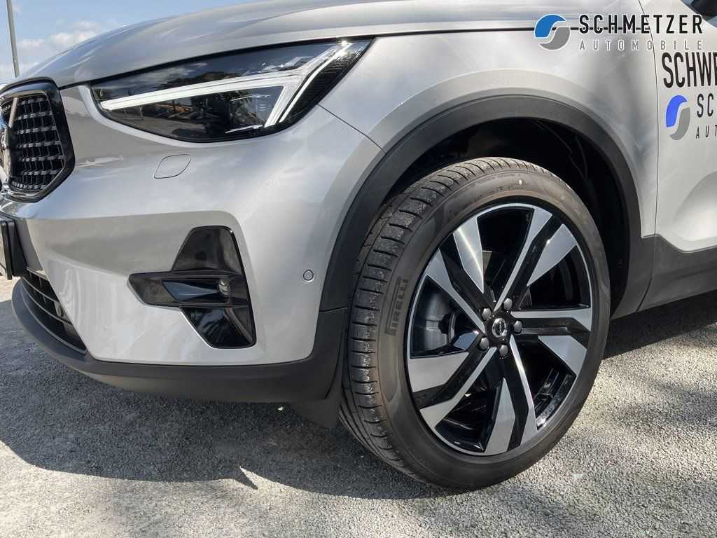 Volvo  +B3+Benzin+Ultra+Dark+HarmanK+Panodach+ESitz