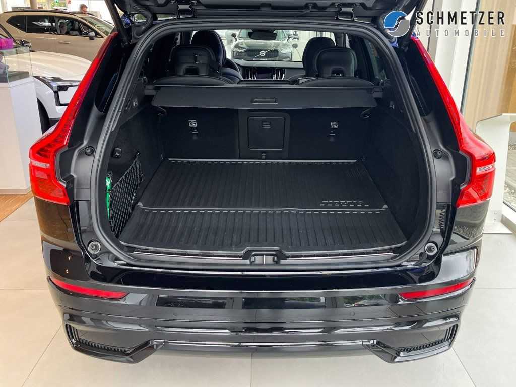 Volvo  +T6+AWD+Plus+Black+Edition+HarmanK+PilotAss+