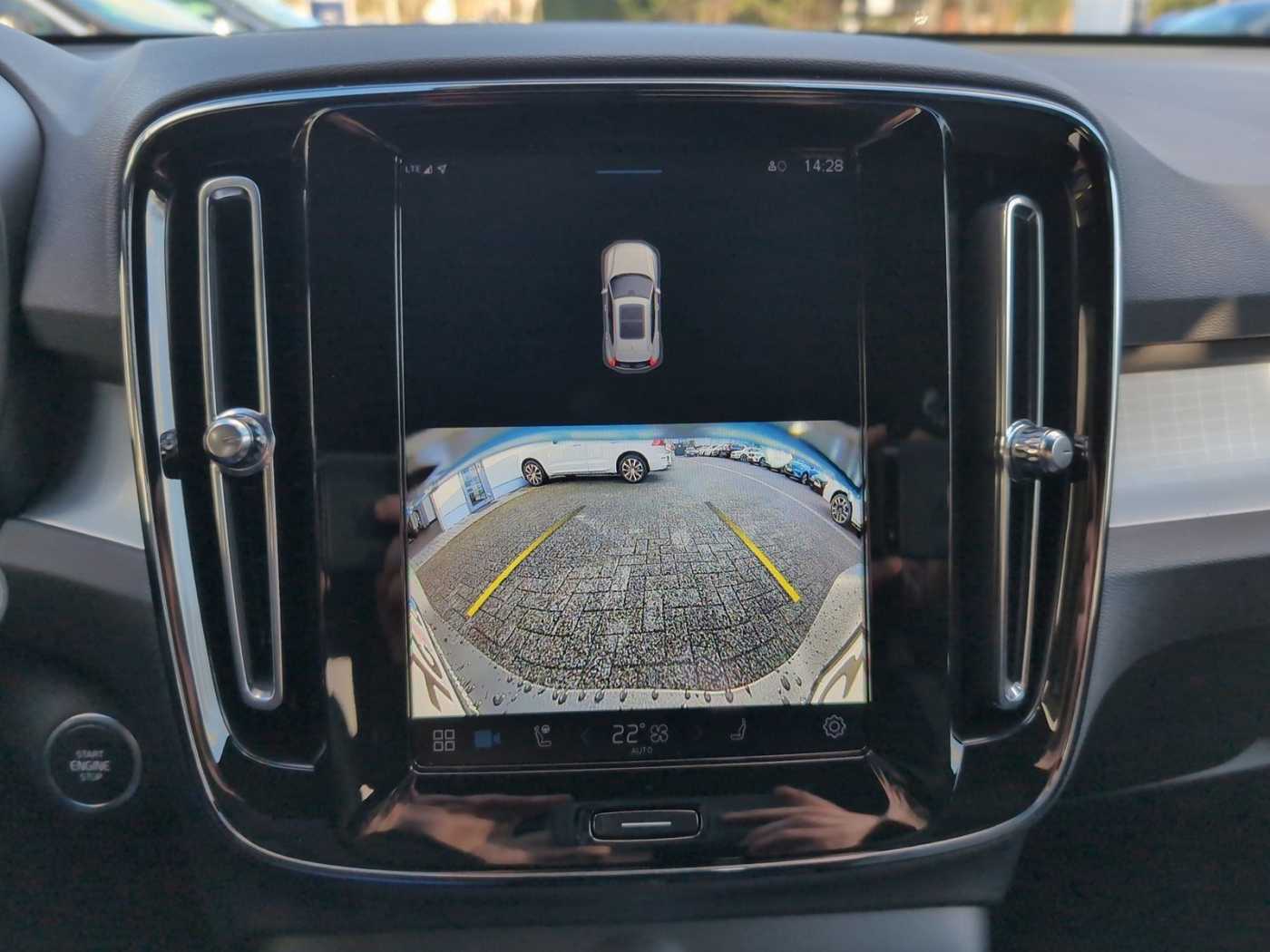 Volvo  +B3+Plus+Dark+E-Sitze+Harman-Kardon+19'LMGJR