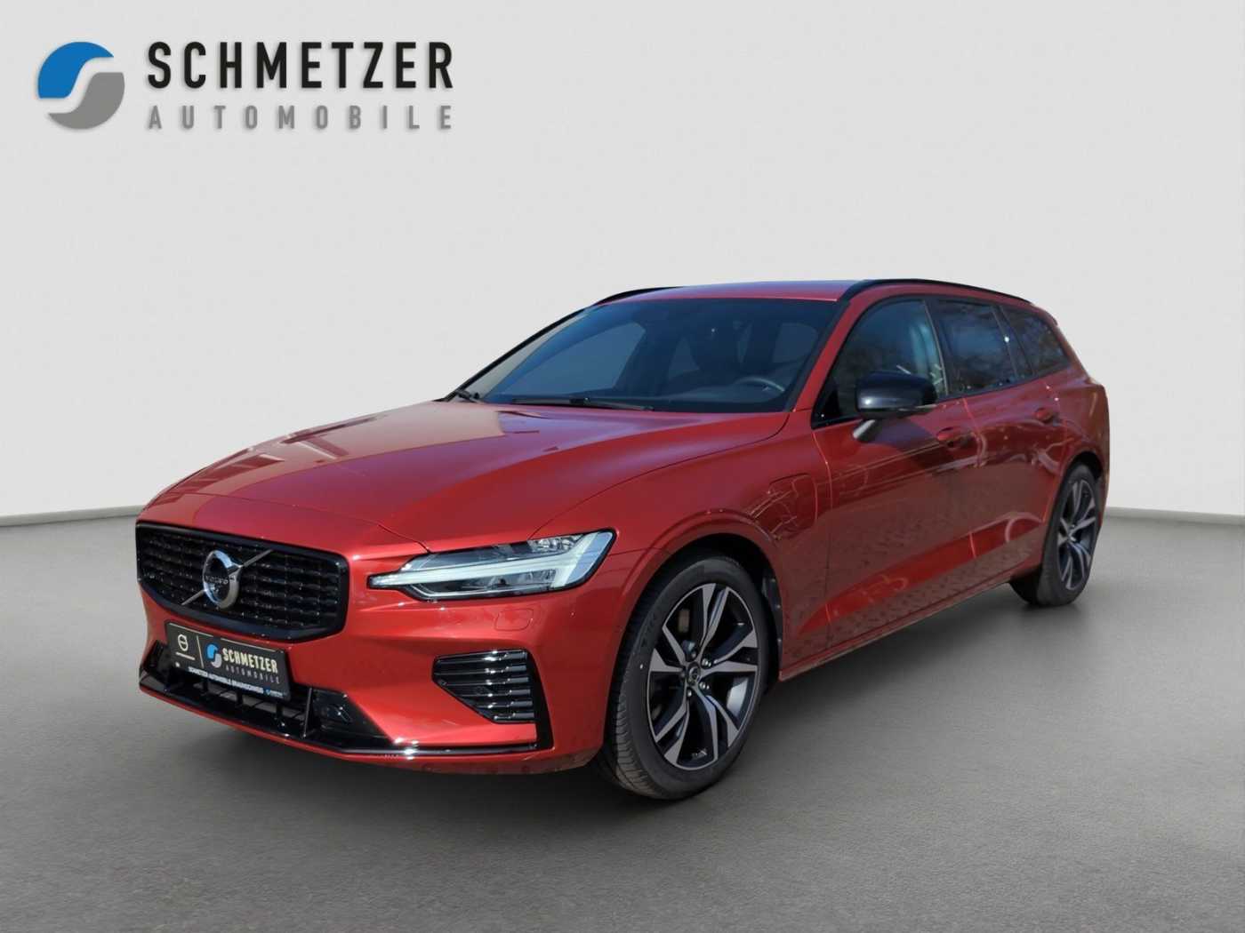 Volvo  +T6+AWD+GT+R-Design+Lenkradhzg+PilotAss+PDCvh