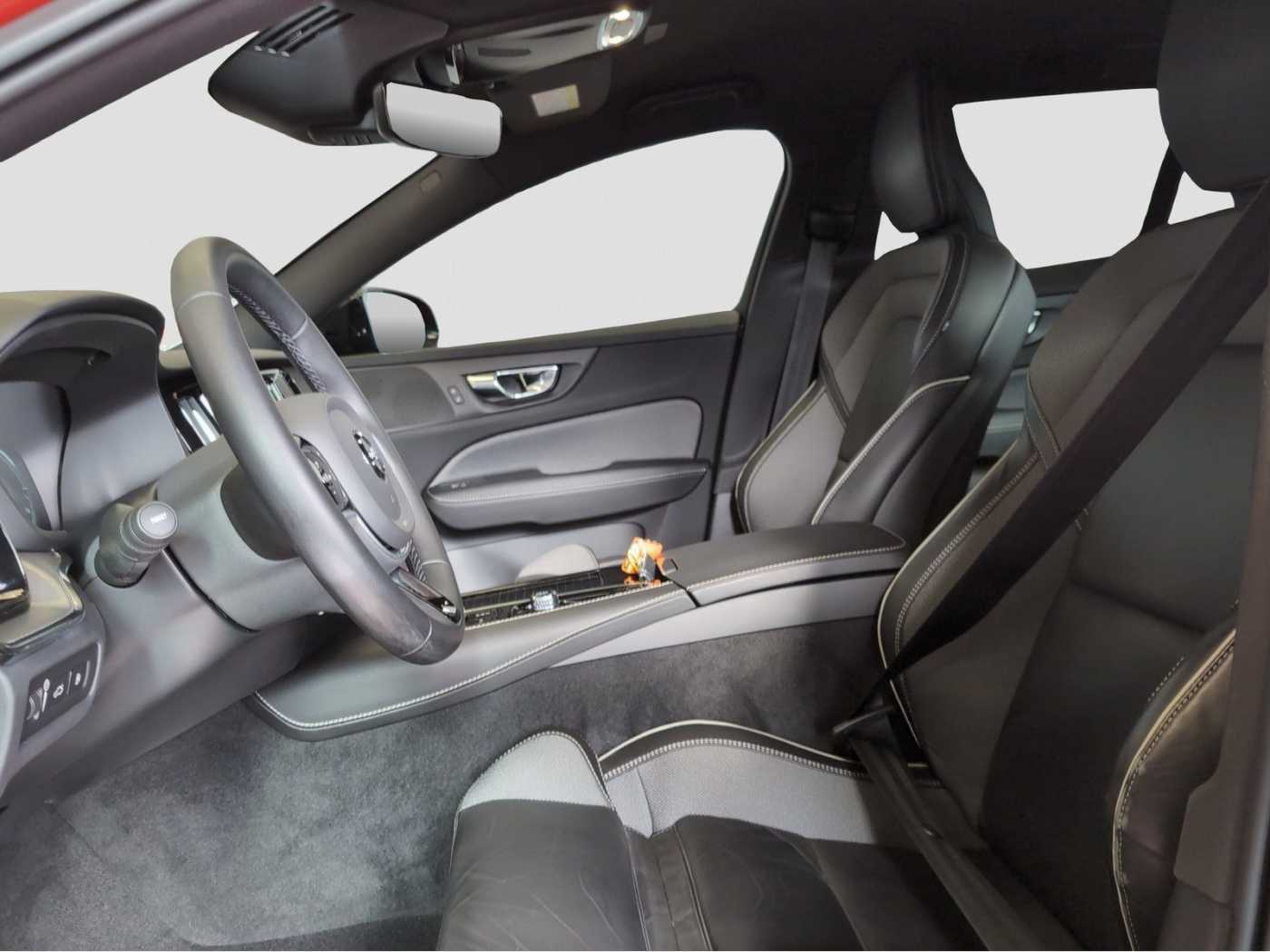 Volvo  +T6+AWD+GT+R-Design+Lenkradhzg+PilotAss+PDCvh