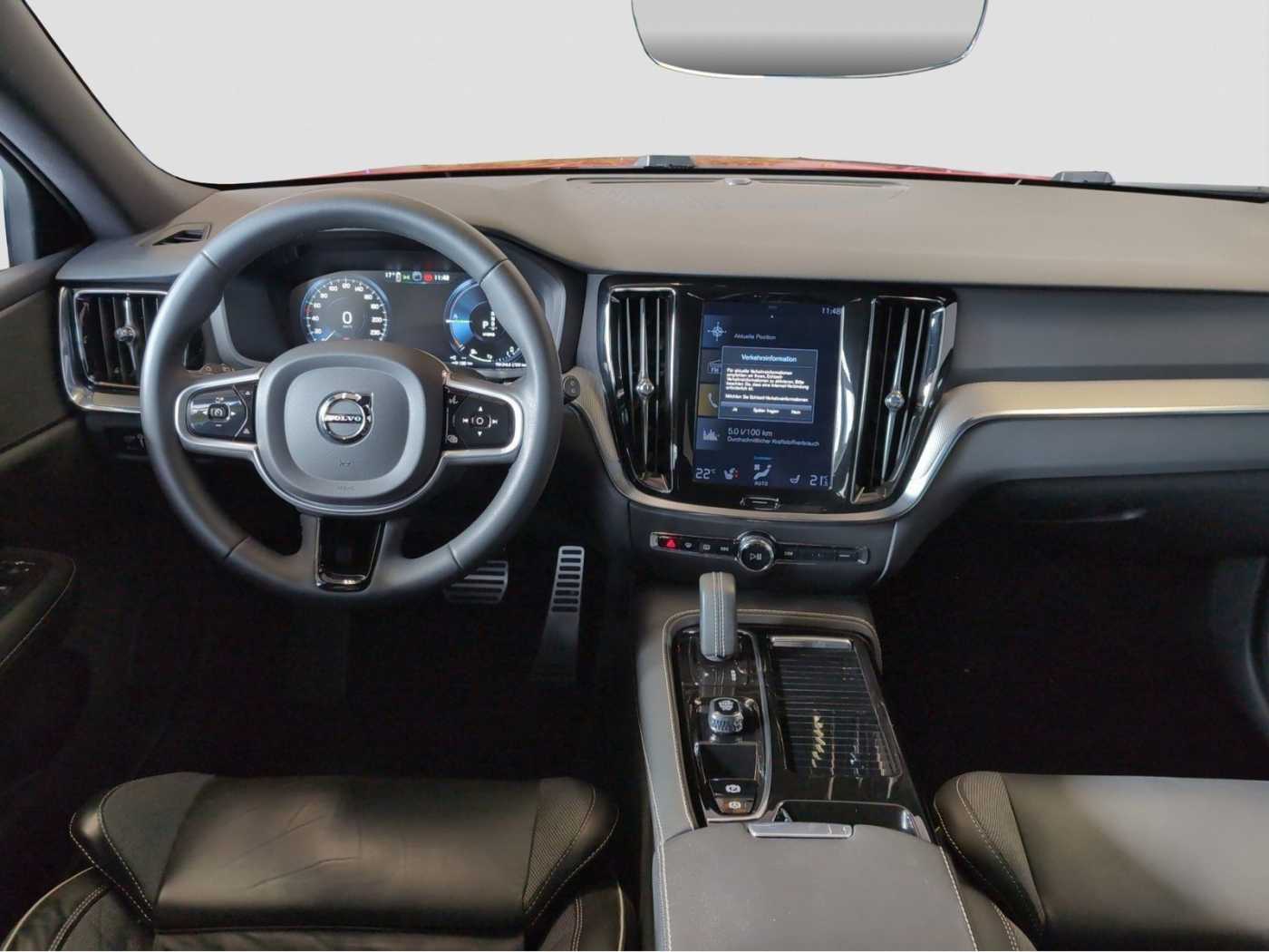 Volvo  +T6+AWD+GT+R-Design+Lenkradhzg+PilotAss+PDCvh