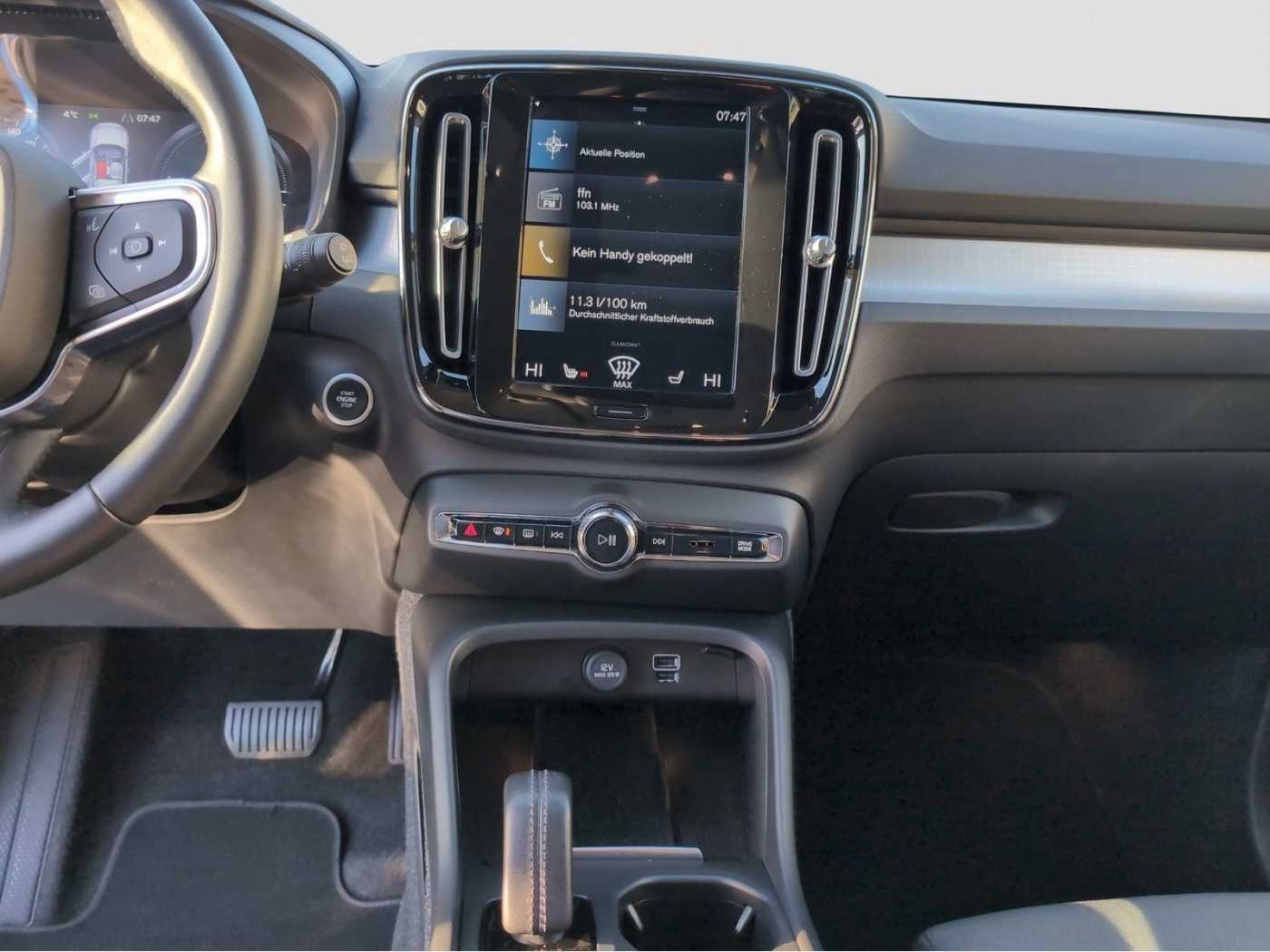 Volvo  +Recharge+R-Design+Expression+GT+PDC V/H+LED