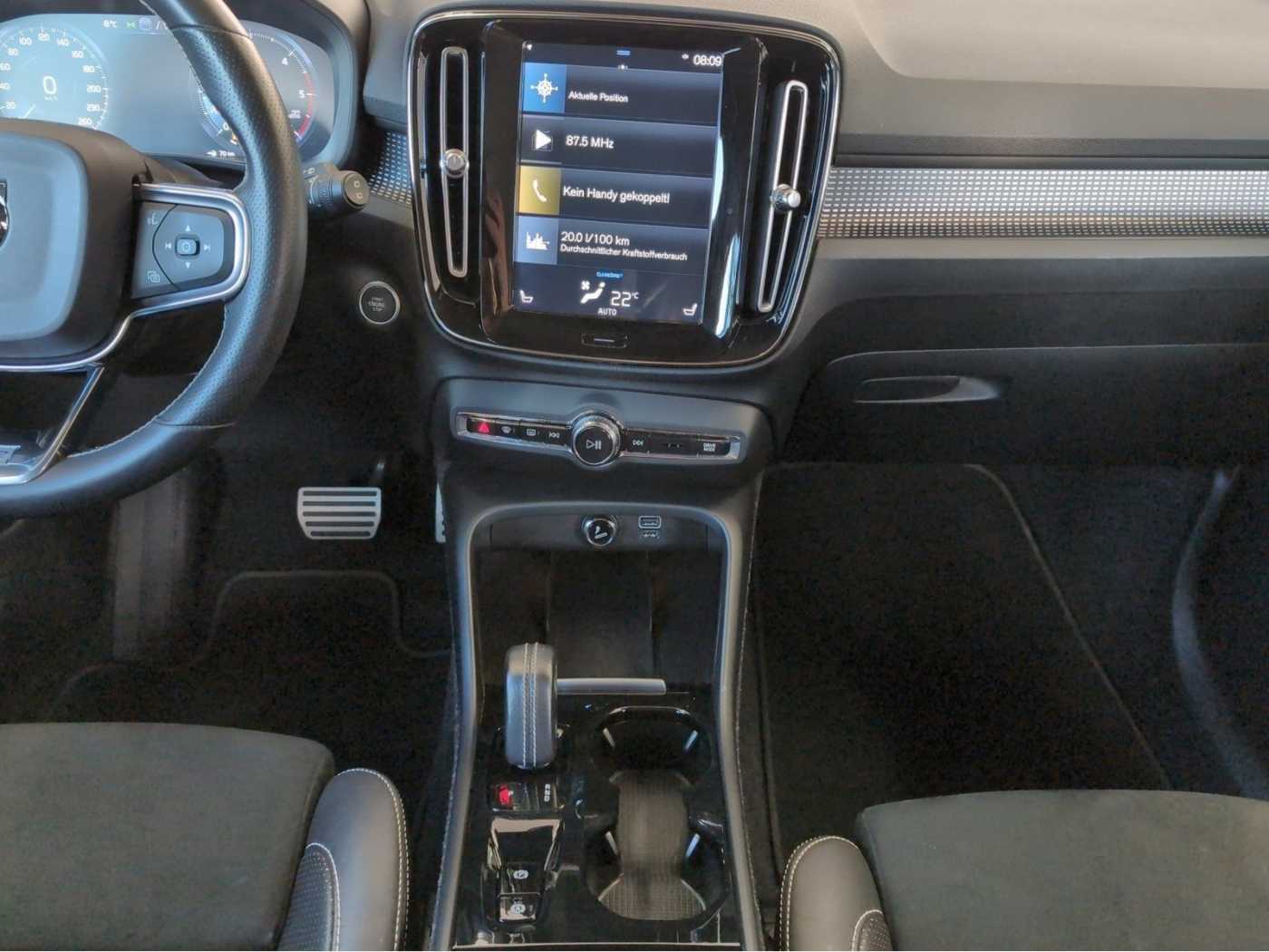 Volvo  +D3+R-Kam+Sitzhzg+Lenkradhzg+Frontscheibenhz