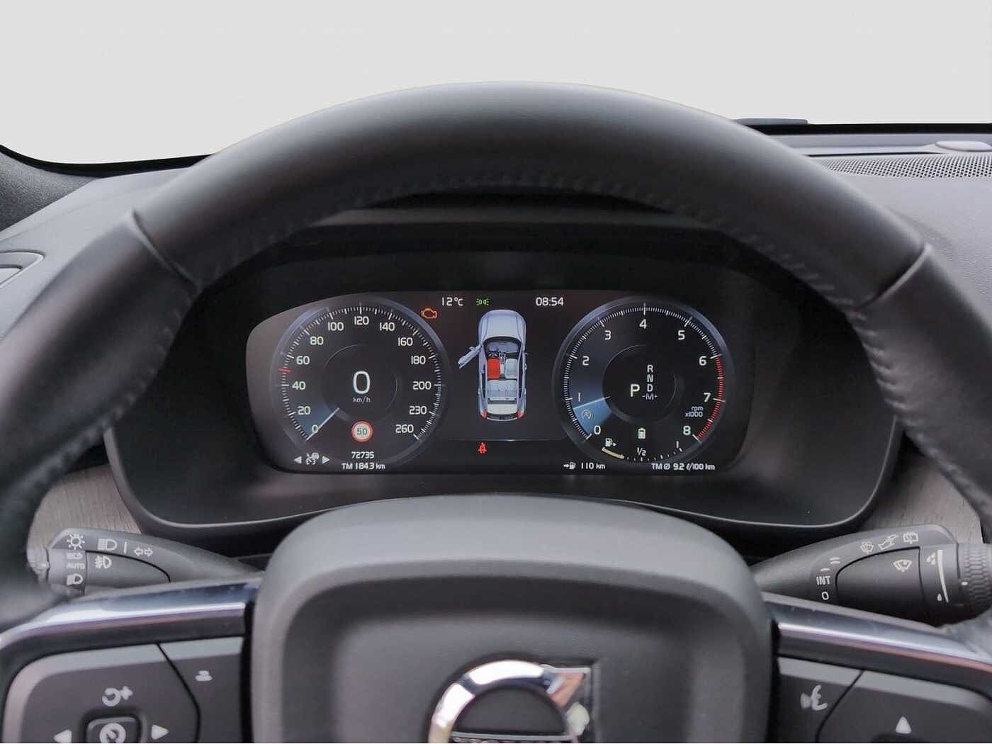 Volvo  +B4+AWD+GT+PDCv/h+PilotAss+Panorama+R-Kamera