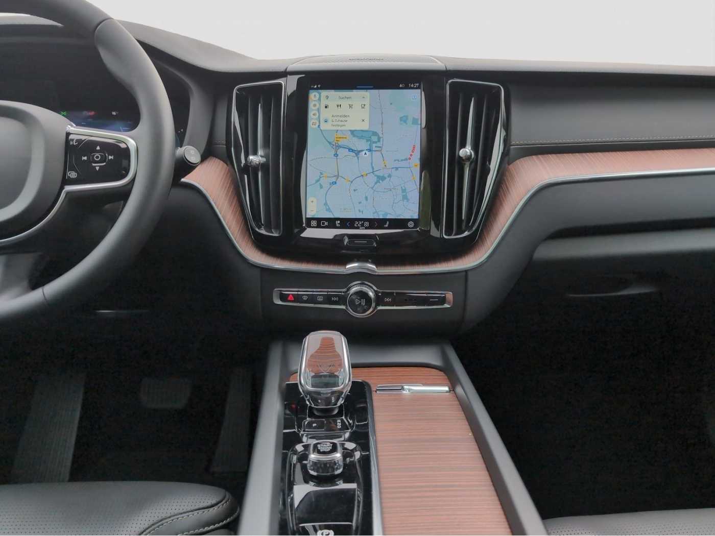 Volvo  +B5+Mild-Hybrid+AWD+GT+Lenkradhzg+Panorama++