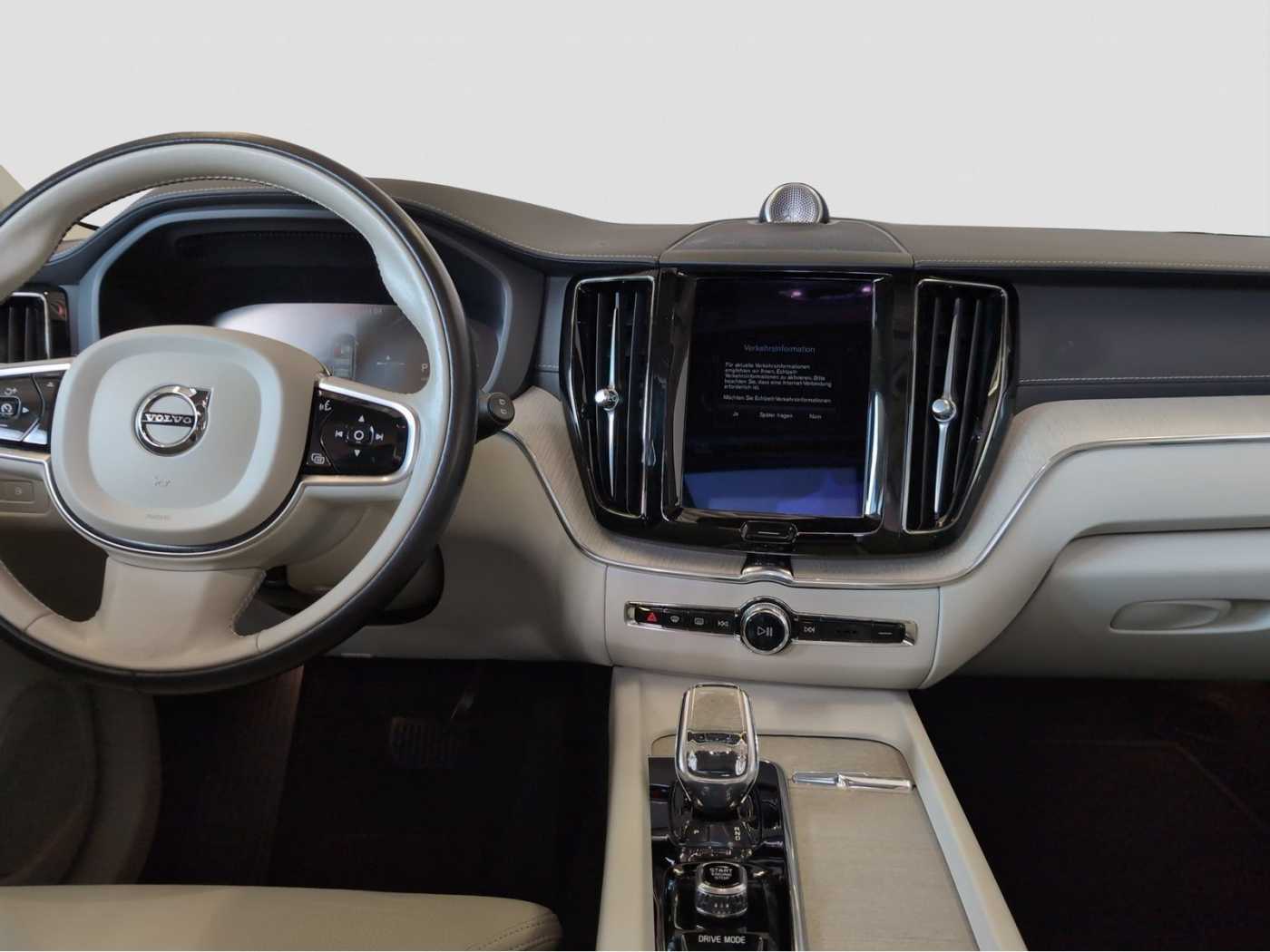Volvo  +T6+AWD+GT+Lenkradhzg+Head-Up+Sitzhzgv/h++++