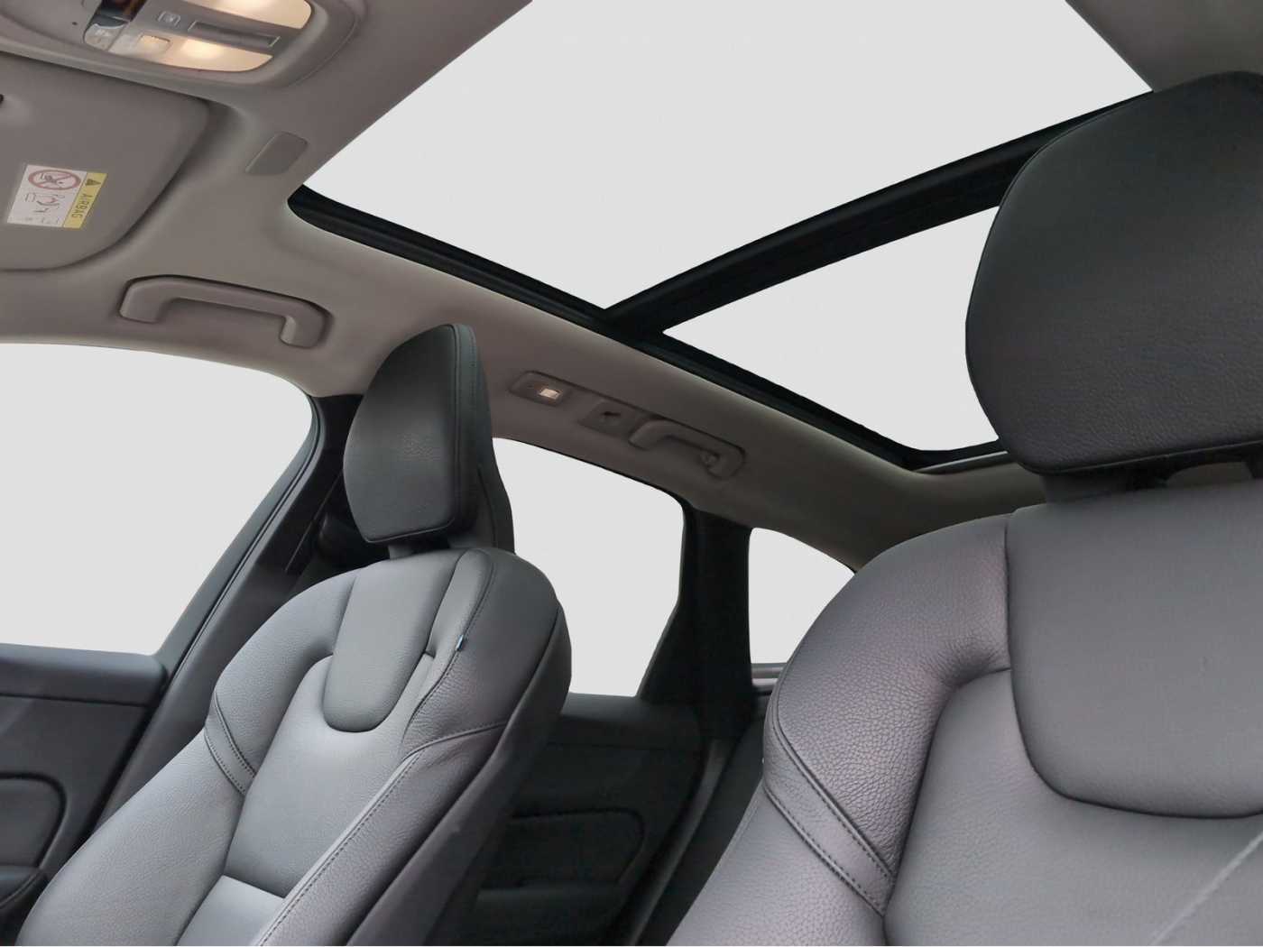 Volvo  +B5+AWD+GT+Diesel+PDCv/h+R-Kam+Lenkradhzg+++