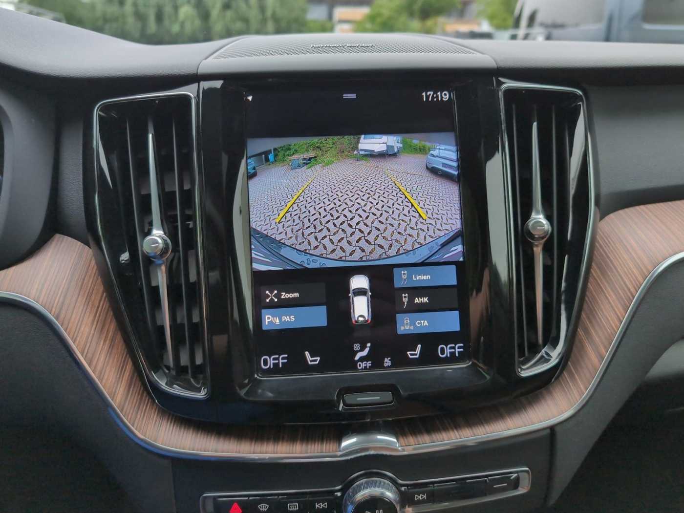 Volvo  +T6+Recharge+AWD+AHKsemi+abged. Scheibe+Panor