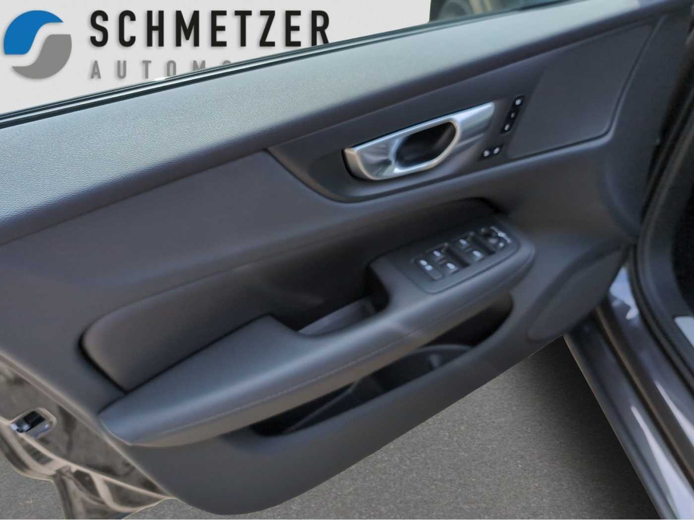 Volvo  +T6+Recharge+AWD+GT+Lenkradhzg+AHKsemi+R-Kam+