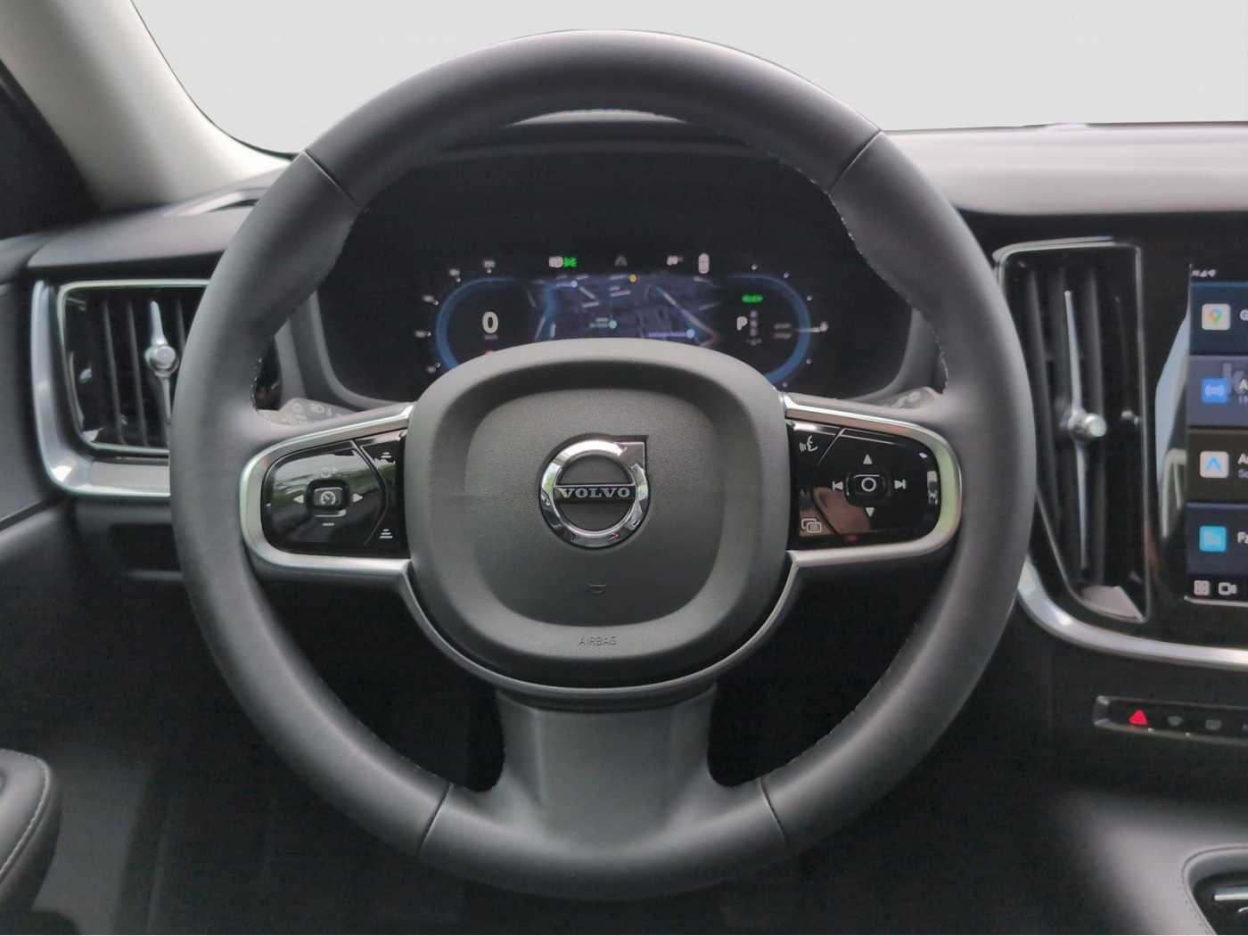 Volvo  +T6+Recharge+AWD+GT+Lenkradhzg+AHKsemi+R-Kam+