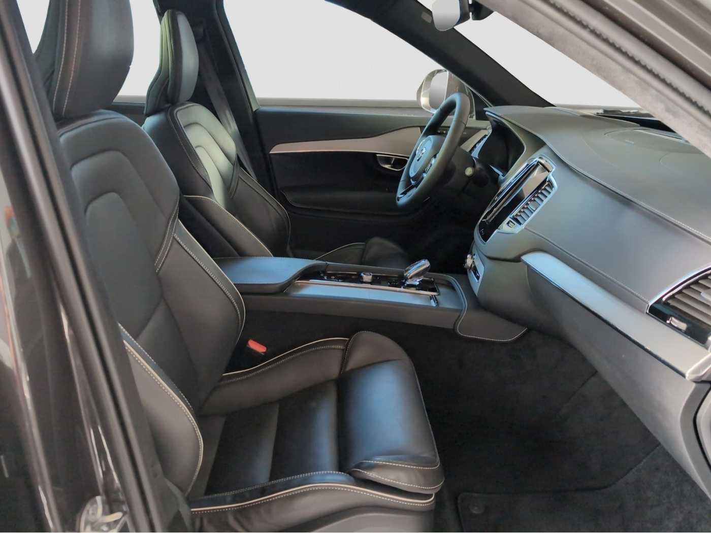 Volvo  +B5+AWD+GT+Standhzg+Lenkradhzg+Pano+Voll-LED
