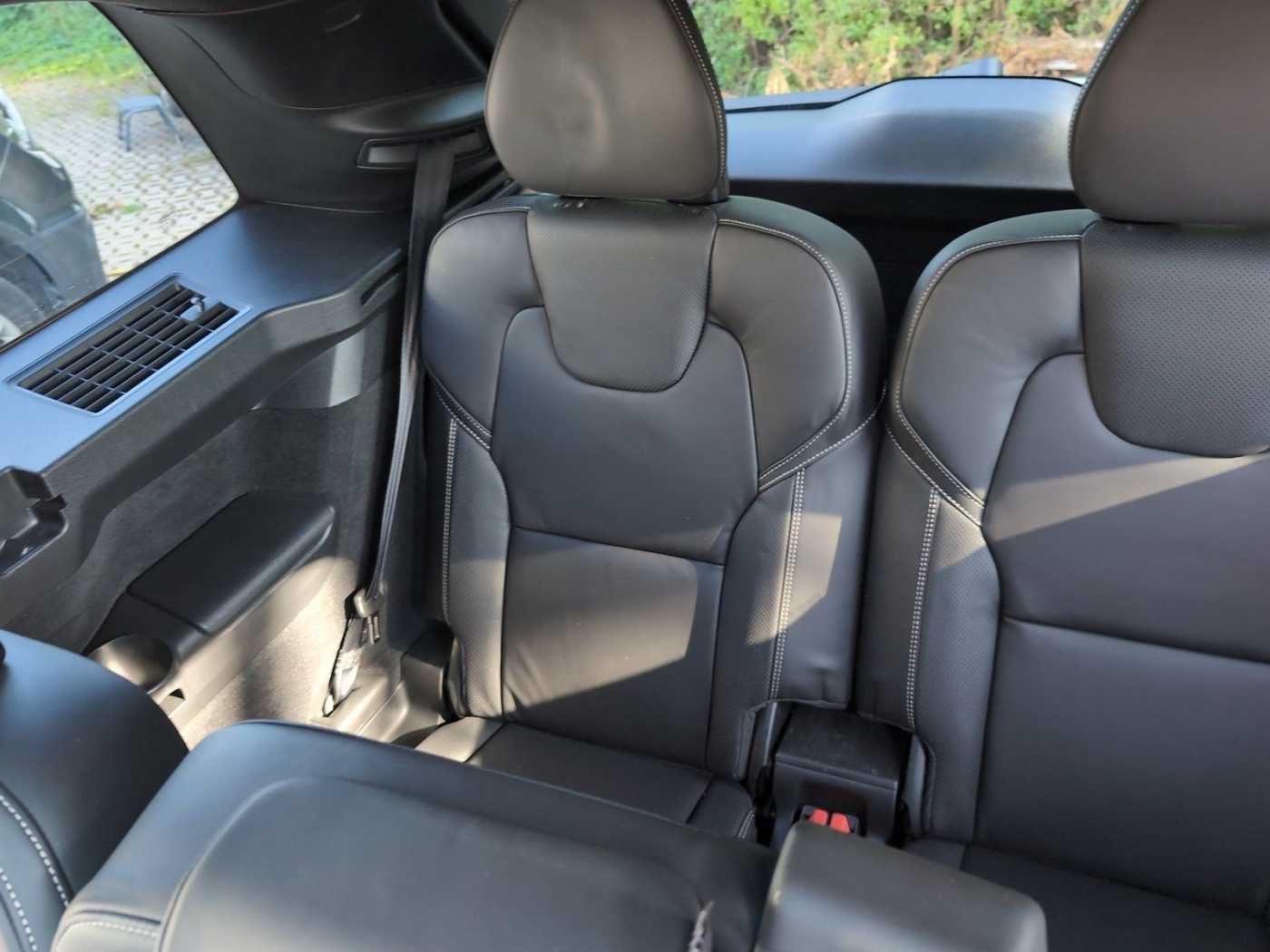 Volvo  +B5+AWD+GT+Standhzg+Lenkradhzg+Pano+Voll-LED