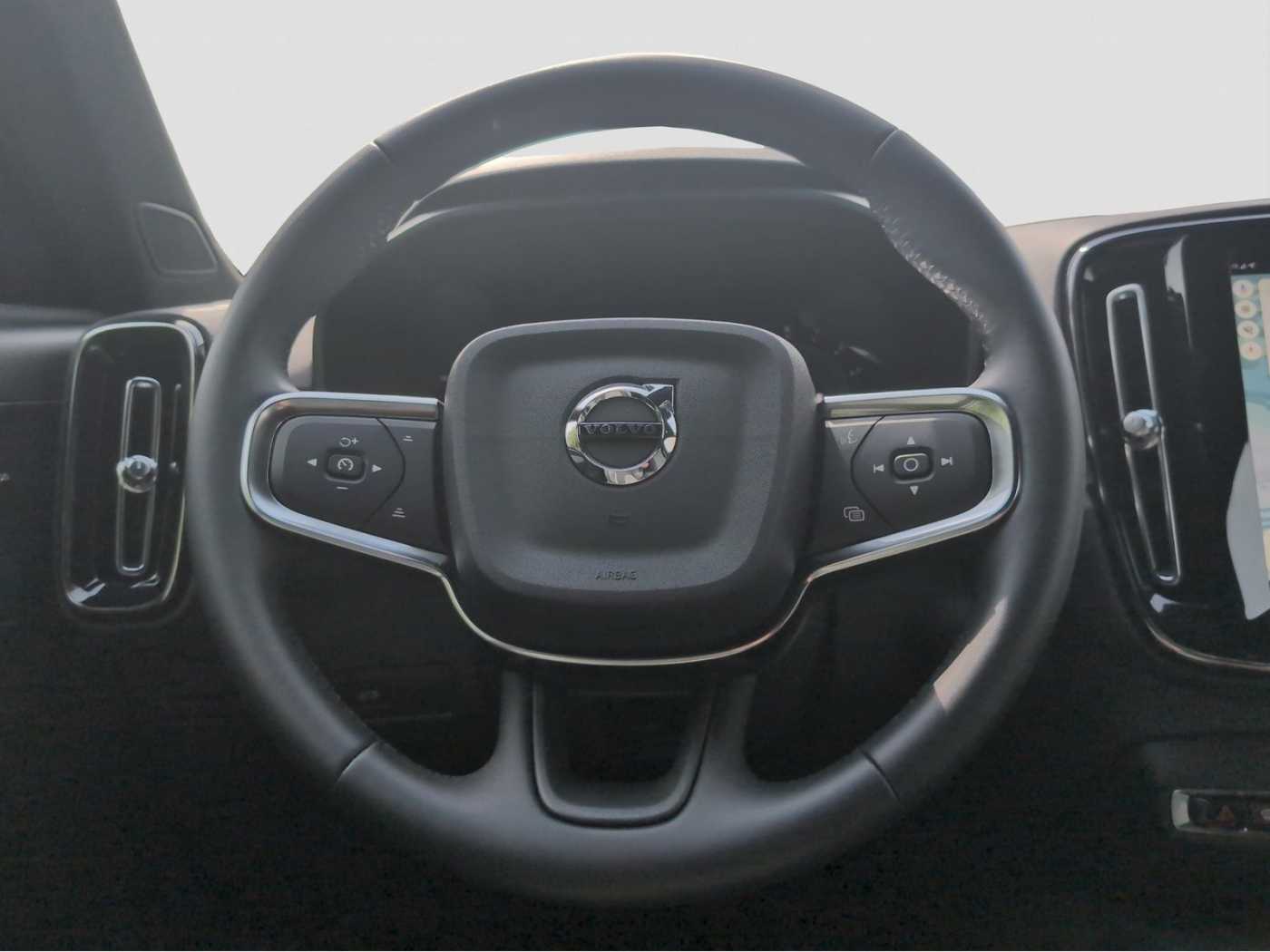 Volvo  +B4+R-Kam+PDC+Frontscheibenhzg+abged. Scheibe