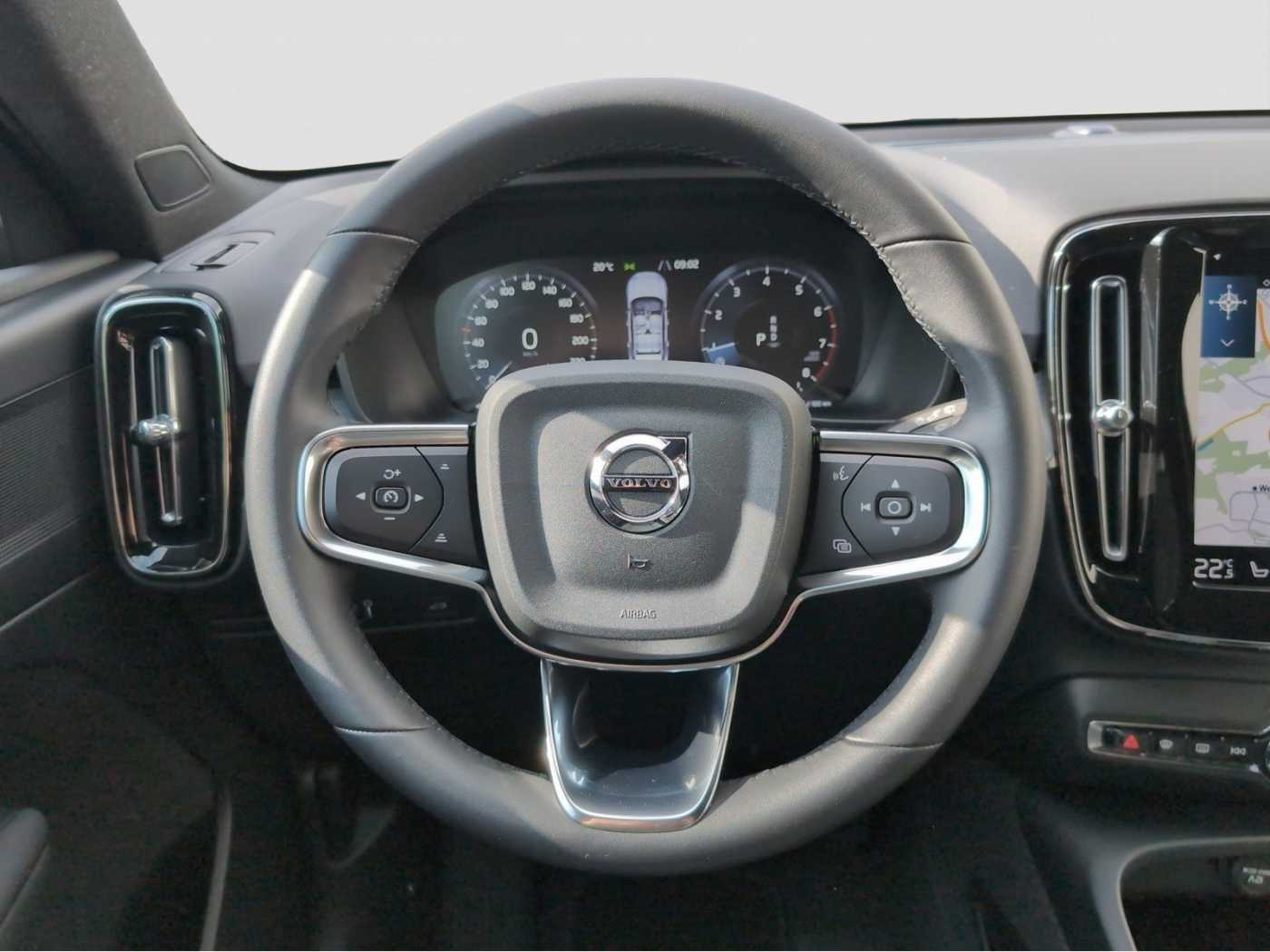 Volvo  +T2+GT+R-Kam+abged. Scheiben+Park-Assist+PDC+