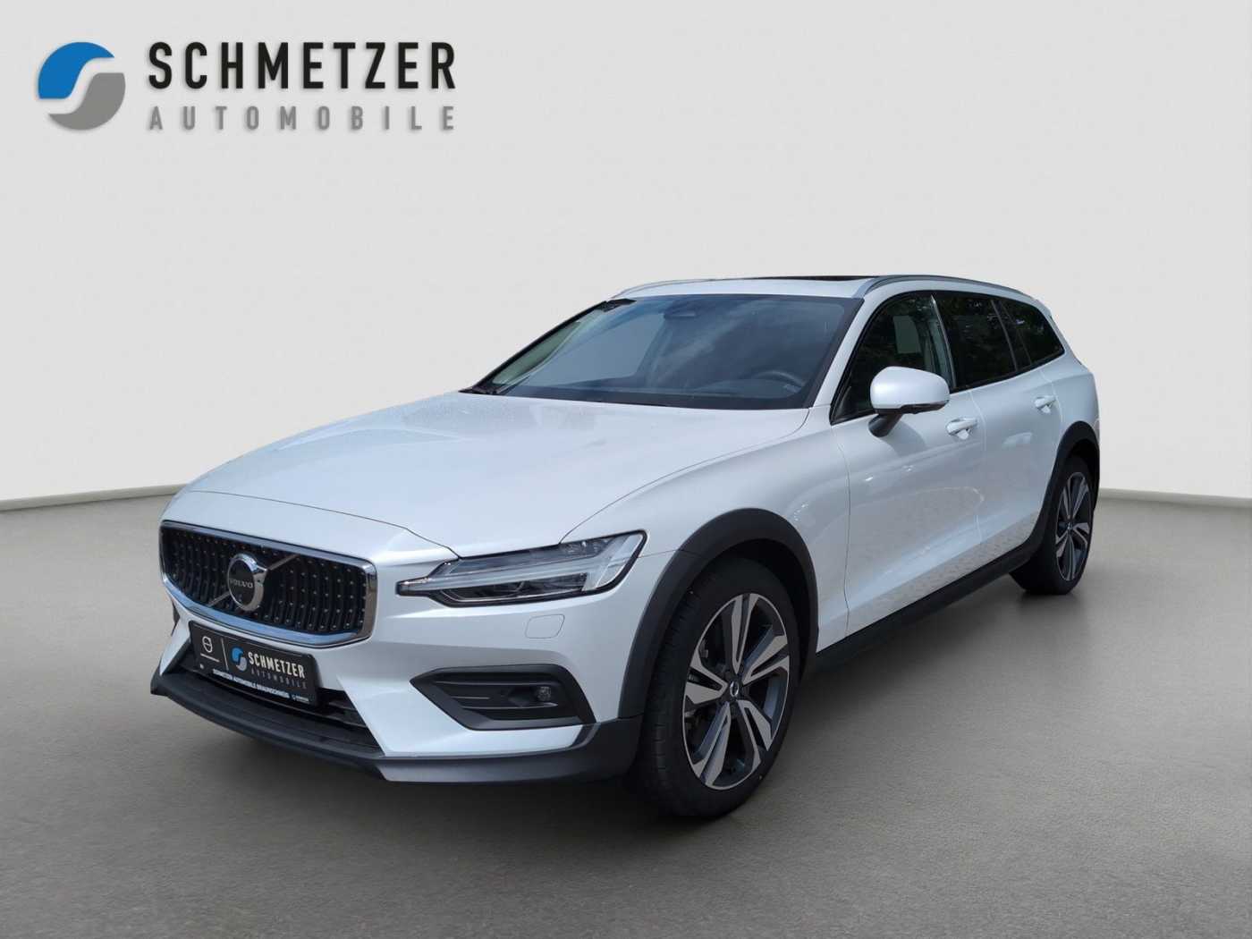 Volvo  CC+B5+AWD-GT+Plus+Standhzg+AHKsemi+360°Kamera