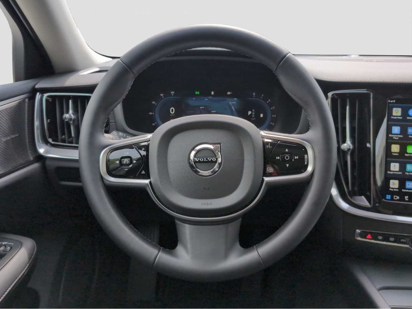 Volvo  CC+B5+AWD-GT+Plus+Standhzg+AHKsemi+360°Kamera