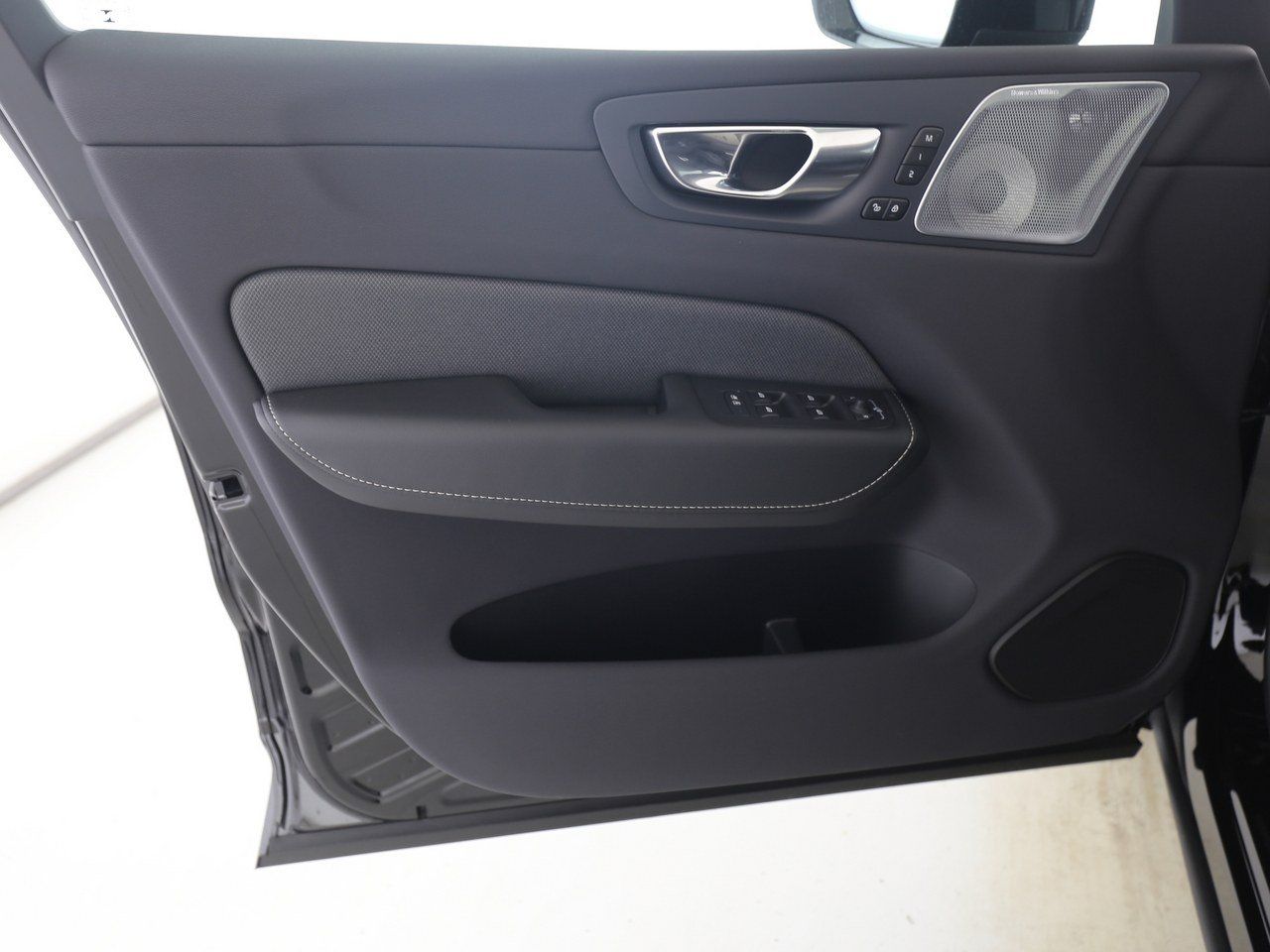 Volvo  +T8+AWD+Head-up+Lenkradhzg+AHKsemi+Panorama+
