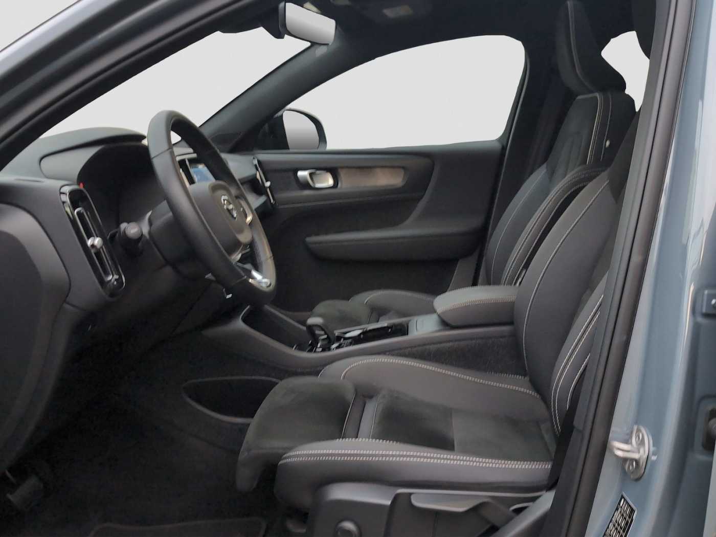 Volvo  C40+Recharge+Single+Motor+Plus+AHK sem. +20&apos,5 Fel