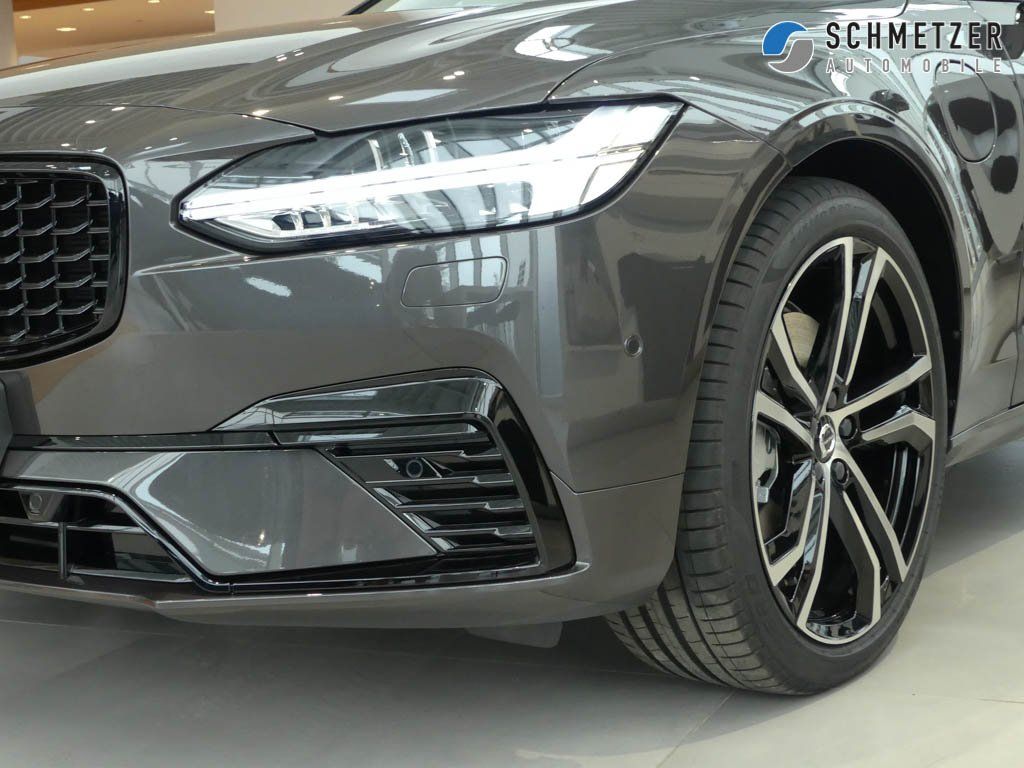 Volvo  +T8+AWD+Plug in+Massge Sitz+Bowers+PDC v/h+++