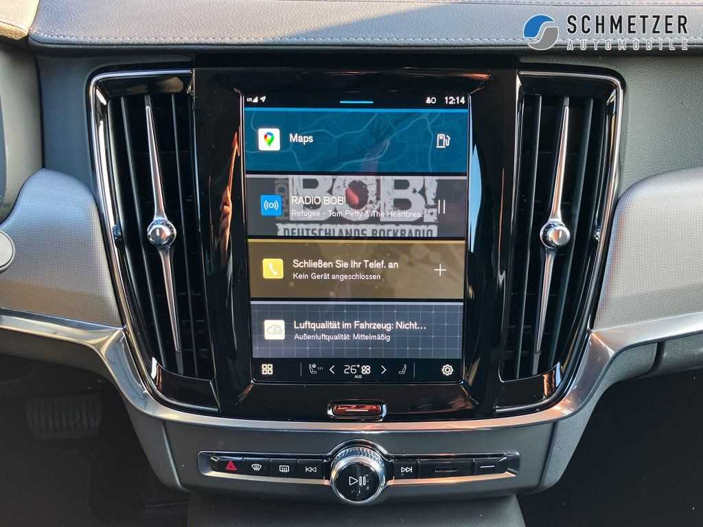 Volvo  CC+B4+AWD+Plus+E-Sitze+20'+SH v/h+360°Kam+LED